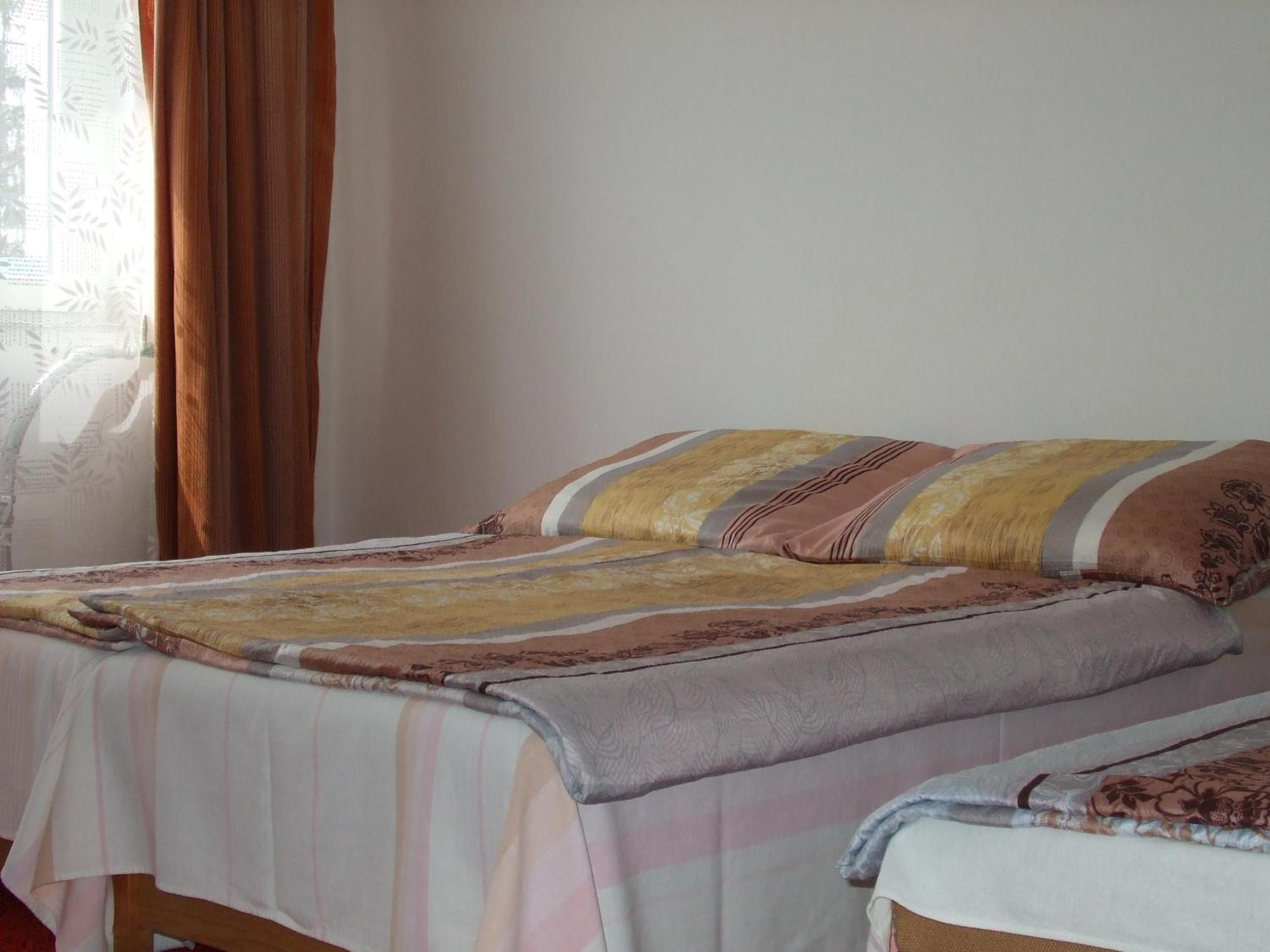 Napfeny Vendeghaz Daire Miskolc Dış mekan fotoğraf